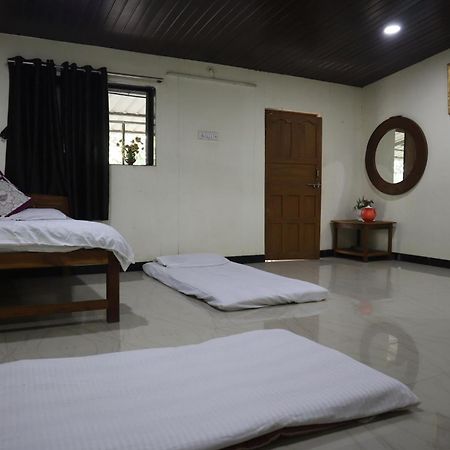 Gokul Cottage & Villa Revadanda Екстериор снимка