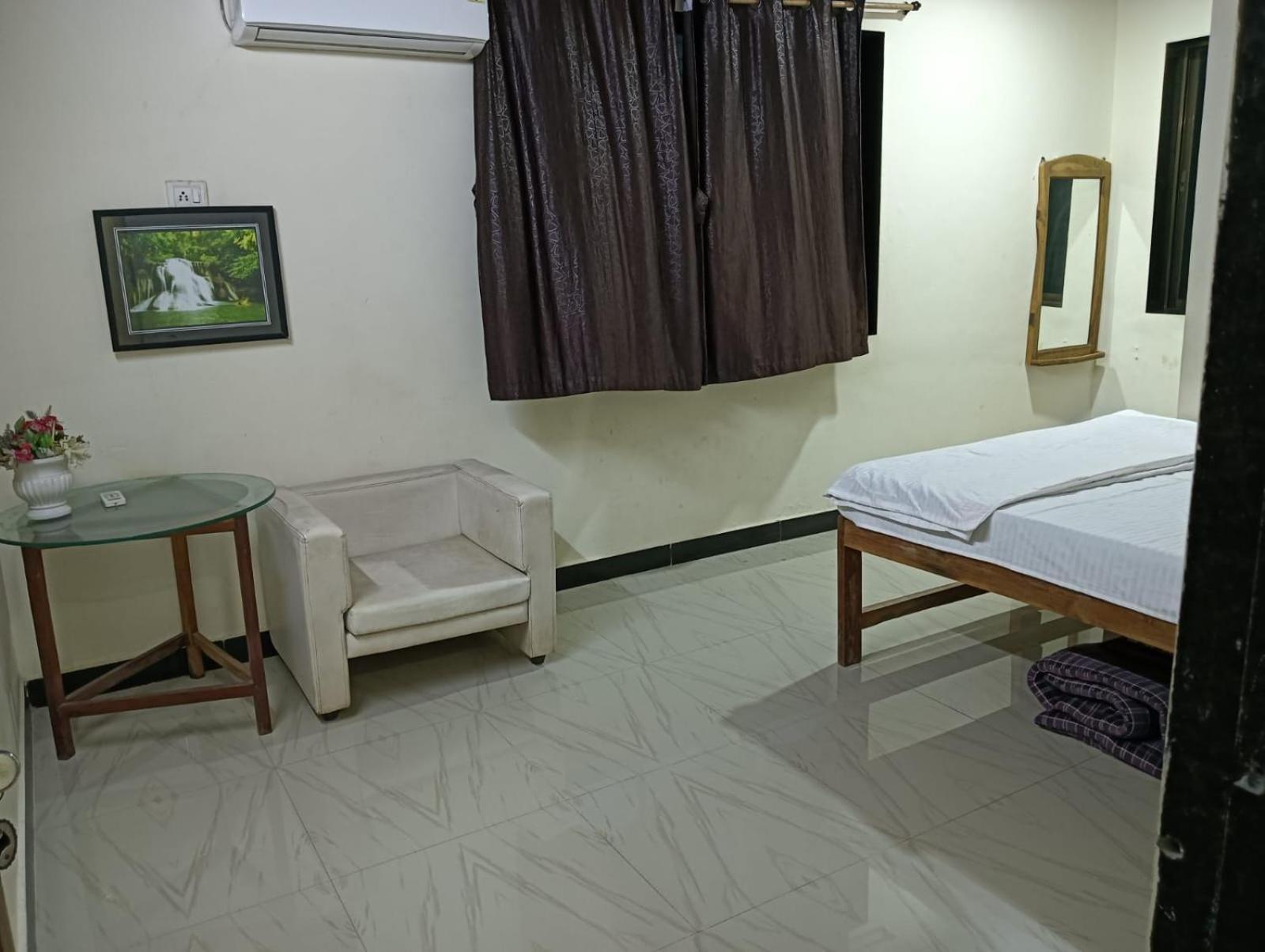 Gokul Cottage & Villa Revadanda Екстериор снимка