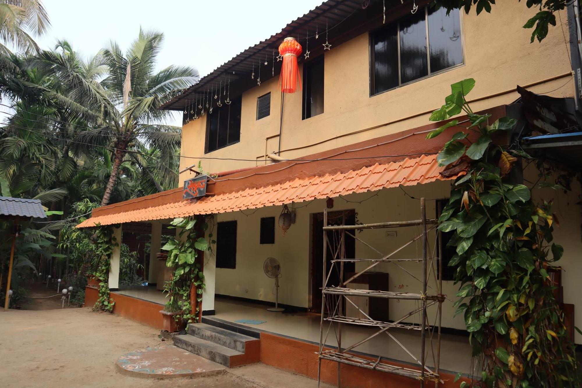 Gokul Cottage & Villa Revadanda Екстериор снимка